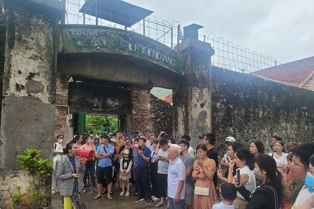 Private Con Dao Historical Highlights Tour