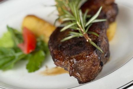 Mendoza Private Wine Tour Paired Lunch and Olive Oil Tasting