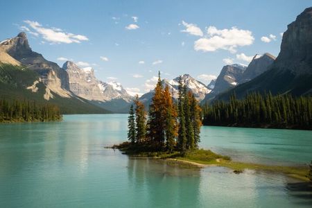 Banff, Yoho, and Jasper 2 Day Private Tour