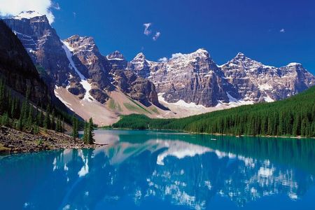 Lake Louise, Moraine Lake 1-Day Trip from Banff/Calgary