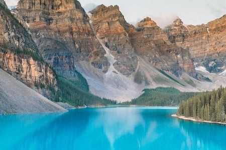 Moraine Lake and Lake Louise day Tour from Canmore and Banff