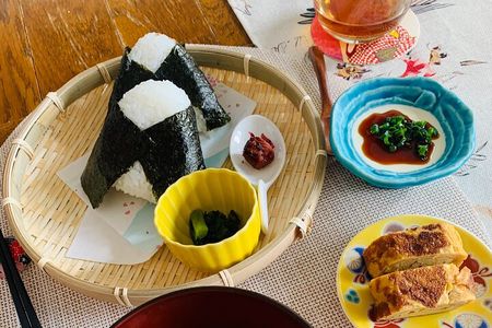 Tokyo Onigiri & Tonjiru Leaning Experience+ Grocery Store Tour