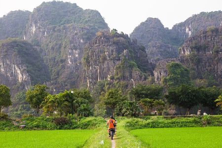 Ninh Binh E-Bike Tour - Tam Coc Wonders