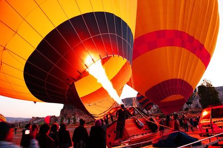Cappadocia Hot Air Balloon Tour With Transfer 