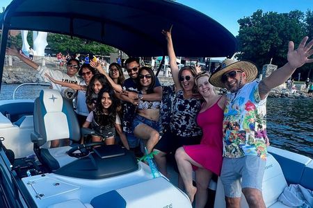 Private 2 Hour Pontoon Charter