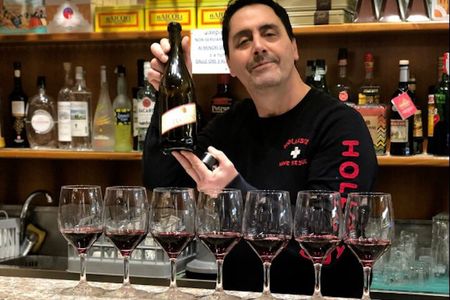 Eat, Drink and Repeat: Wine and Food Tasting Tour in Venice