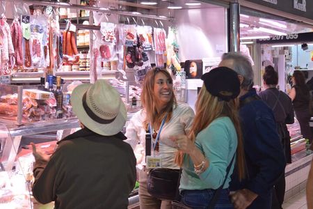 Alicante Tapas, Taverns, Wines, Hidden corners and History Tour