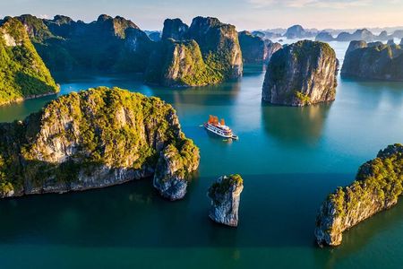 Vietnam Private Tour Explore Ethnic Culture and Nature in 15 Days