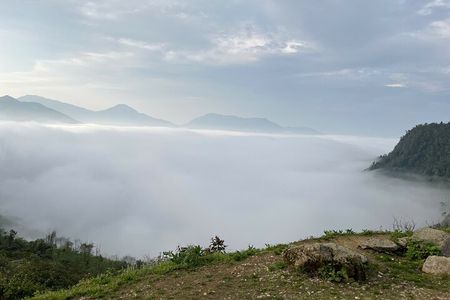 Guided Motorbike Tour Ta Phin, Ngu Chi Son and Ban Khoang