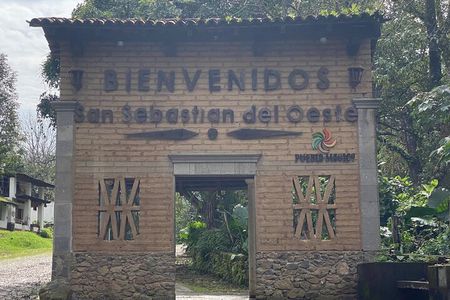 San Sebastian del Oeste All Inclusive Tour