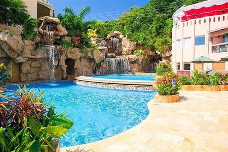Spa and Health Club Las Piñas with Transportation