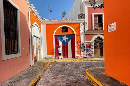 Cruising through San Juan in Style, Sightseeing with a Breeze