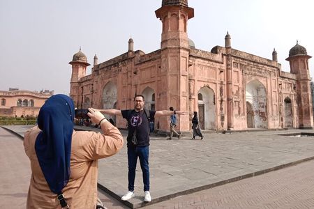 Half day Tour Dhaka with Pick up and Drop off Included 
