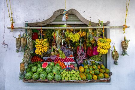 Food Tour in Santa Marta Old City Half-Day 