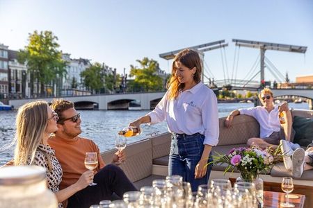 Amsterdam 2-Hour Small Group Canal Cruise w/ Dutch snacks & Bar