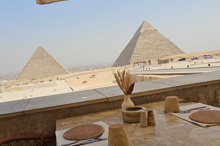Khufu Lounge Royal breakfast & Exclusive Private Pyramids Tour