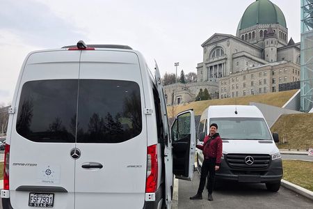 The Full-Day small-group comprehensive tour of Montreal