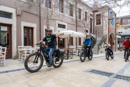Ecobike-Knossos Palace-Wine tasting-Olive oil tasting