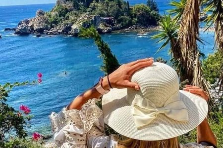 Half-day excursion to Taormina, Isola Bella and Messina