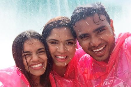 Niagara Falls Walking Adventure Boat Ride and Parkway Views