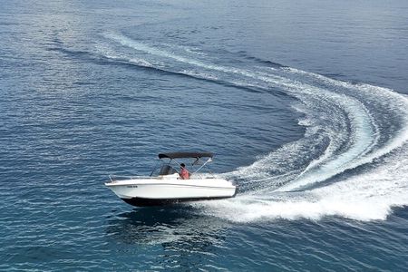 Private Boat Tour Tailor-Made 8h-All Inclusive