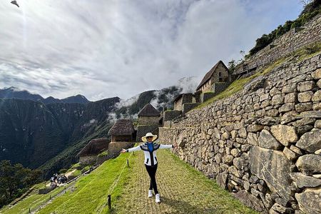 Private Tour Guide in Machu Picchu for 3 Hours