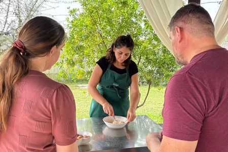 Private Hands-on Italian Cooking Class in Pompeii with Sabrina