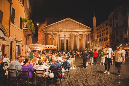 Romantic Glow of Rome Twilight Walking Tour