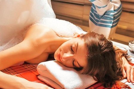 VIP Cleopatra Spa Experience-Full Body Massage,Steam SaunaJacuzzi