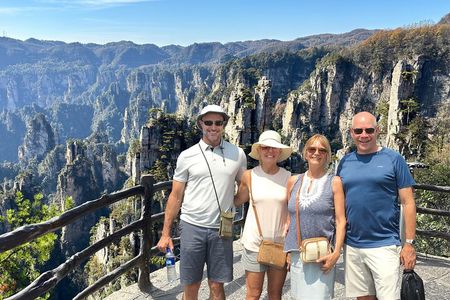 1-3 Days Private Tour to Mt. Avatar, Glass Bridge & Mt. Tianmen
