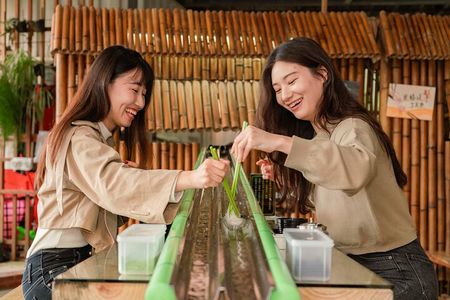 Shiding Old Street Luxury Tour Experience