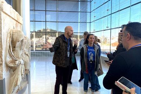 Acropolis Museum Family Guided Tour and Interactive Game