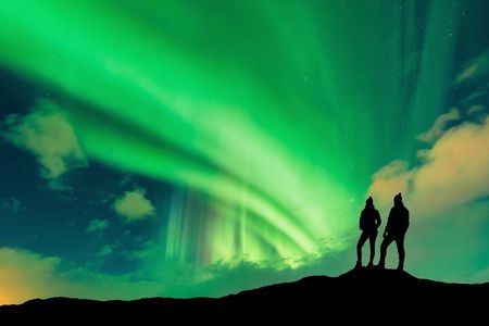 5-Day Northern Lights Hunt & Glacier Lagoon Tour