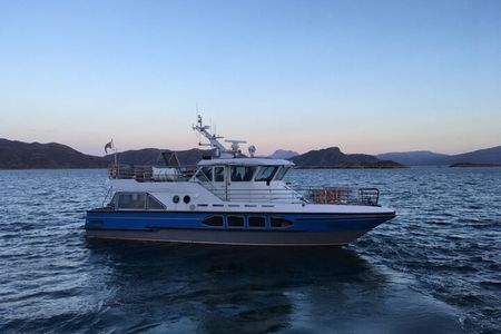 Tromsø: All-inclusive Polar Fjord & Fishing Cruise