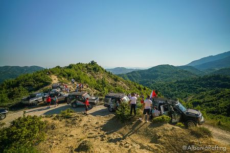 Jeep Safari Berat Hiking and picnic lunch in Tomori Holy Mount
