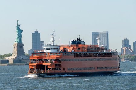 The Manhattan Bus and Walking Tour: Times Square to Battery Park