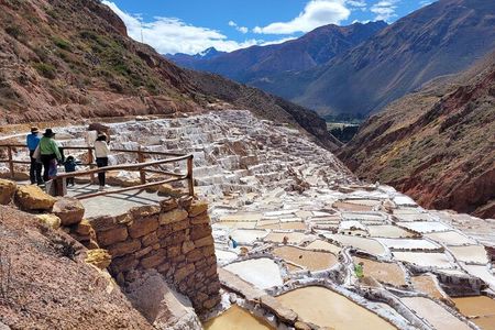 Moray & Maras Salt Mines: Departing From the Sacred Valley