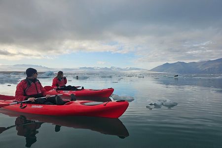 Glacier Combo Kayking at Glacier Lagoon and Glacier Hike