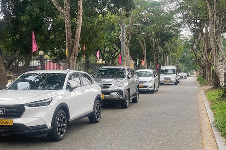 Hoi An to Hue by Private Car Sightseeing via Hai Van Pass & More