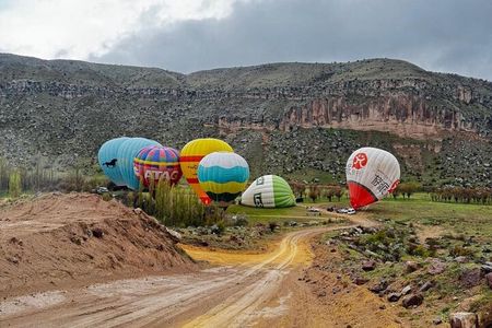 Cappadocia Hot Air Balloon Flight Tour in Ihlara Valley