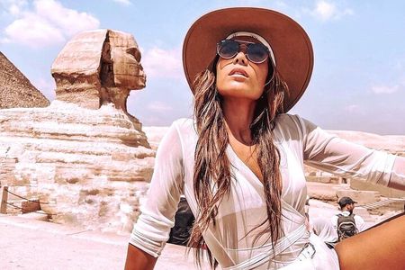 Top VIP Tour for Giza pyramids from Alexandria or port said port