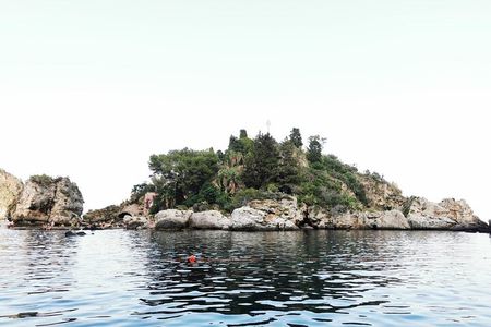 2-hour boat tour of Taormina Bay and Prosecco