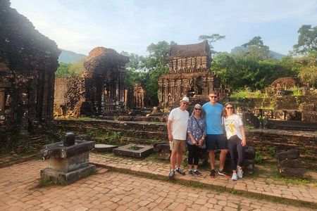  My Son Holyland &Marble Mountain-Am Phu Cave-Private Guided Tour