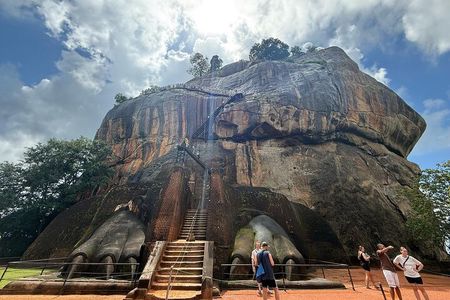 Day tour to Sigiriya and Dambulla from Kandy