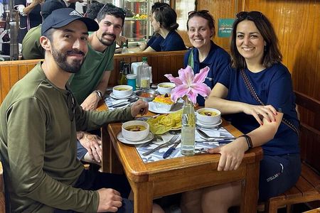 Authentic Gastronomic Tour in Santiago