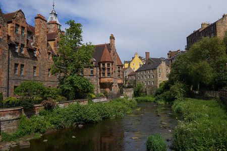 Edinburgh History Private Walking Tour