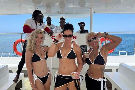 Ricks Cafe Sunset Catamaran & Snorkeling Negril and Montego Bay