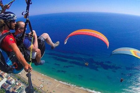 Tandem Paragliding with a Licensed Pilot from Side