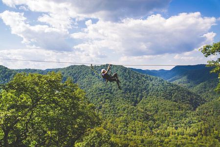 Epic Zipline Canopy Tour - The Gorge Zipline: Saluda, NC