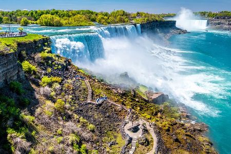 2-Day Best of Niagara Falls, Corning, Finger Lakes Tour from NYC